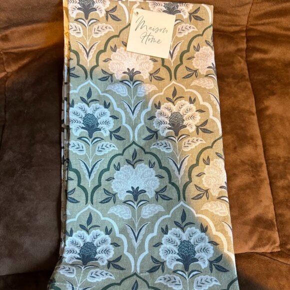 Maison Home Kitchen Towels set of 2 - Picture 1 of 5